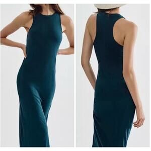Anthropologie Daily Practice Midi Dress Teal
Ribbed Mock Neck